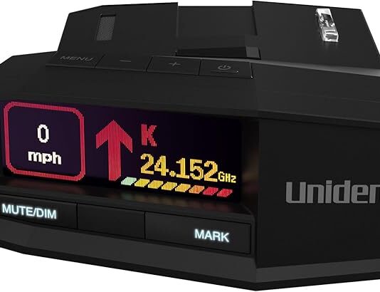 Uniden R8W Review: Is This Flagship Radar Detector Worth the Price for Drivers?
